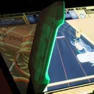 空間を切り裂くデバイスを体験しよう!セガの新作AC『CHUNITHM』ロケテレポ