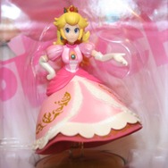 製造エラーの「amiibo」、サムスに続き足の無いピーチ姫がebay出品中