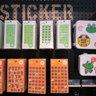 LINEファンの聖地!? 13日オープンの原宿「LINE FRIENDS STORE」をブラウン好きの編集長がチェック！