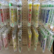 LINEファンの聖地!? 13日オープンの原宿「LINE FRIENDS STORE」をブラウン好きの編集長がチェック！