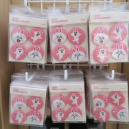 LINEファンの聖地!? 13日オープンの原宿「LINE FRIENDS STORE」をブラウン好きの編集長がチェック！