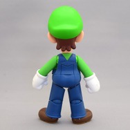 ルイージ背面