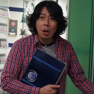 キャラのパンツは毎日変わる!?『夏色ハイスクル』の学園生活について、理事長にインタビューした