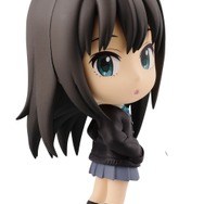 1月～3月に『シンデレラガールズ』のプライズが登場、凛フィギュアや缶バッジなど