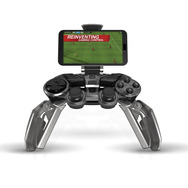 変形するPC/スマホ/タブレット向けコントローラー、Mad Catzから登場