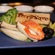 NGO団体｢テラセイブ｣-温かい野菜-