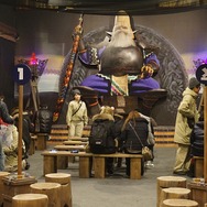 USJ「モンスターハンター・ザ・リアル 2015」で等身大「ジンオウガ」が咆哮!超帯電状態も徹底再現