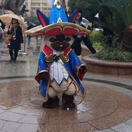 USJ「モンスターハンター・ザ・リアル 2015」で等身大「ジンオウガ」が咆哮!超帯電状態も徹底再現