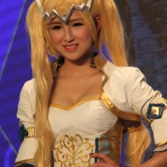 【台北ゲームショウ2015】二日目も元気にゲームを紹介してくれたコンパニオンさん写真集