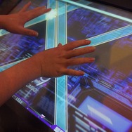 カプコン初のAC音ゲー『crossbeats REV.』ロケテレポート！そのゲームシステムを動画で