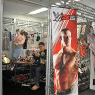 あのユークスが漫画連載！JKプロレス漫画「ロリクラ☆ほーるど！」作家インタビュー…プロレス愛からパンツのエンタメ性まで