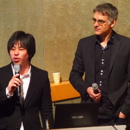 Wwiseプロダクトエキスパートの田島政朋氏（左）と共同設立者のシモン・アシュビィ氏（右）