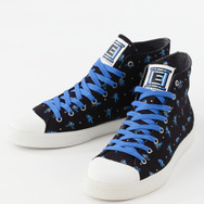 『ロックマン』×「UBIQ」のコラボスニーカー発売決定、シュータンにはE缶がデザイン