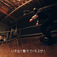 空飛ぶスケボー「ホバーボード」の大会が開催！？JKや相撲取り、忍者などが出場