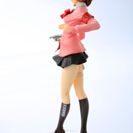 劇場版ペルソナ3より「岳羽ゆかり」が初スケールフィギュア化！召喚機を手にしてたたずむ姿を再現