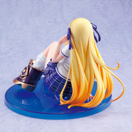 『閃乱カグラ』より「葛城」の生フィギュアが登場!悔しそうな無防備ポーズを立体化