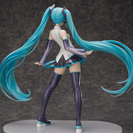 1/4スケールの「初音ミクV3」フィギュア登場！全高約42cmで、9月発売