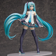1/4スケールの「初音ミクV3」フィギュア登場！全高約42cmで、9月発売