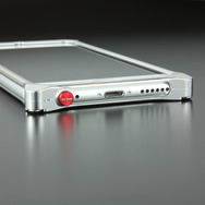 『バイオハザード』サムライエッジ「バリーモデル」の図柄を彫刻したiPhone6用ケース登場