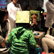 『マインクラフト』全国キャラバンは大盛況！パパイヤ鈴木親子も冒険にチャレンジ