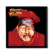 『ストII』の「“まけ顔”バッジ」や「必殺技Tシャツ」などがヴィレバン限定で発売