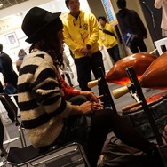 井上さん、堀内さんが物販コーナーにてグッズ販売？！辻本Pの『モンハンフェス』に込める想いとは