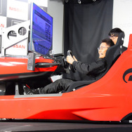 加藤茶、綾菜さん夫妻が挑戦！「GTアカデミー by 日産×プレイステーション 2015」開催発表会レポ