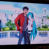 【超会議2015】二次元キャラと写真が撮れる「ニコニ立体写真館」が予想以上に凄かった