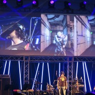 アイトラッキングで低負荷を実現したVRヘッドセット「FOVE」