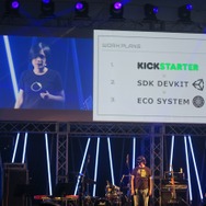 アイトラッキングで低負荷を実現したVRヘッドセット「FOVE」