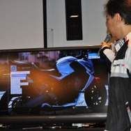 発売迫るバイクライドシミュレーター『RIDE』を体験！ ライダー中野真矢さんもプレイ