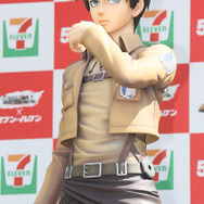 エレン・イェーガー等身大フィギュア