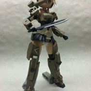 ナイフはやや大振り？