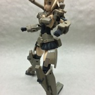 肩部キャノンも可愛くアレンジ