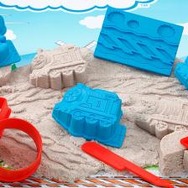 ナムコ・HARIO、家で使える砂場「suna・suna」を開発…水に浸さなくとも固まる