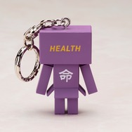 ダンボーが恋や学業を応援！お守りマスコット「omamori DANBOARD」11月発売