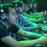 【E3 2015】『スター・ウォーズ バトルフロント』20対20の大迫力バトルを体験