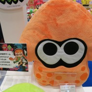 【東京おもちゃショー2015】人気集中『スプラトゥーン』グッズや「スーパーマリオ30周年記念」商品が多数の三英貿易