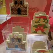 【東京おもちゃショー2015】人気集中『スプラトゥーン』グッズや「スーパーマリオ30周年記念」商品が多数の三英貿易