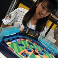 【おもちゃショー15】3割打てればガチで強打者。ハイレベルな「3D野球盤」がかつての少年達で大賑わい