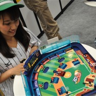 【おもちゃショー15】3割打てればガチで強打者。ハイレベルな「3D野球盤」がかつての少年達で大賑わい