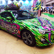 【東京おもちゃショー15】チェリオが走る!?　ペットボトルデザインに塗られた86