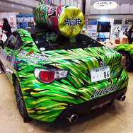 【東京おもちゃショー15】チェリオが走る!?　ペットボトルデザインに塗られた86