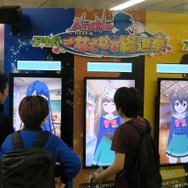 女の子を撫でてナンバーワンを決める！『バトルガール ハイスクール』総選挙が秋葉原駅で開催中