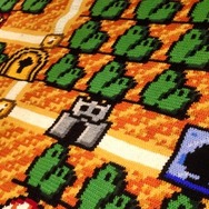『スーパーマリオブラザーズ3』のファンメイド毛布が凄い…マップを6年掛けて編み上げる