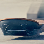 トヨタからホバーボード「Lexus hoverboard」発表…永久磁石で浮遊するスケボー