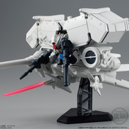 ビームサーベル装備