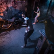 【レポート】USJ「バイオハザード・ザ・リアル 3」の没入感がエグイ…HMDでUIを表示し、銃でゾンビを撃つ“お化け屋敷”