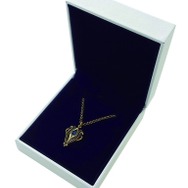 暗黒の 竜に手向ける 光の剣…『ファイアーエムブレム』のカルタと“アクアのネックレス”が登場