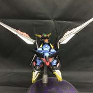 首のみ差し替えパーツあり